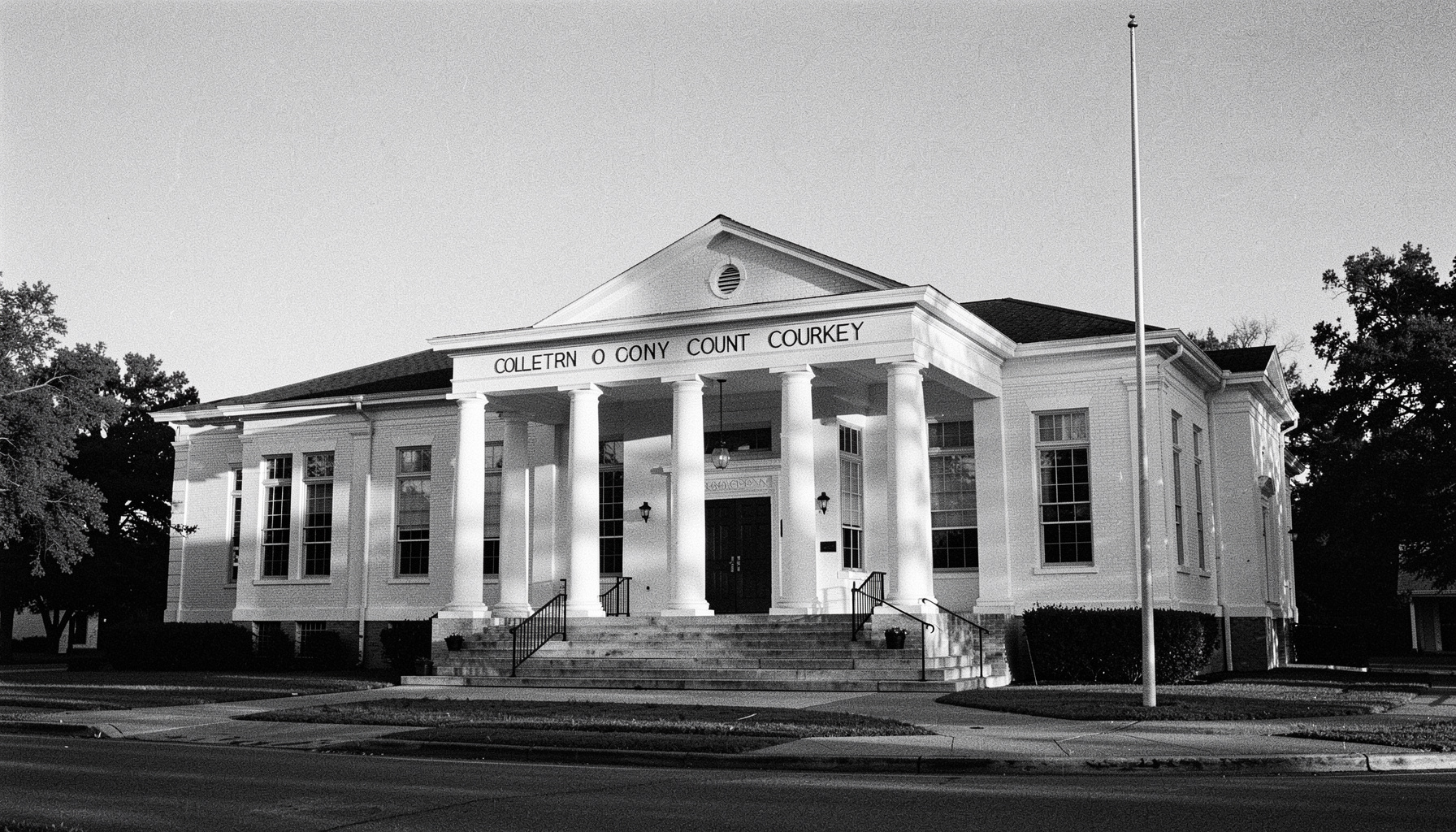 A Clerk's Conduct Undoes a Murder Verdict in South Carolina
