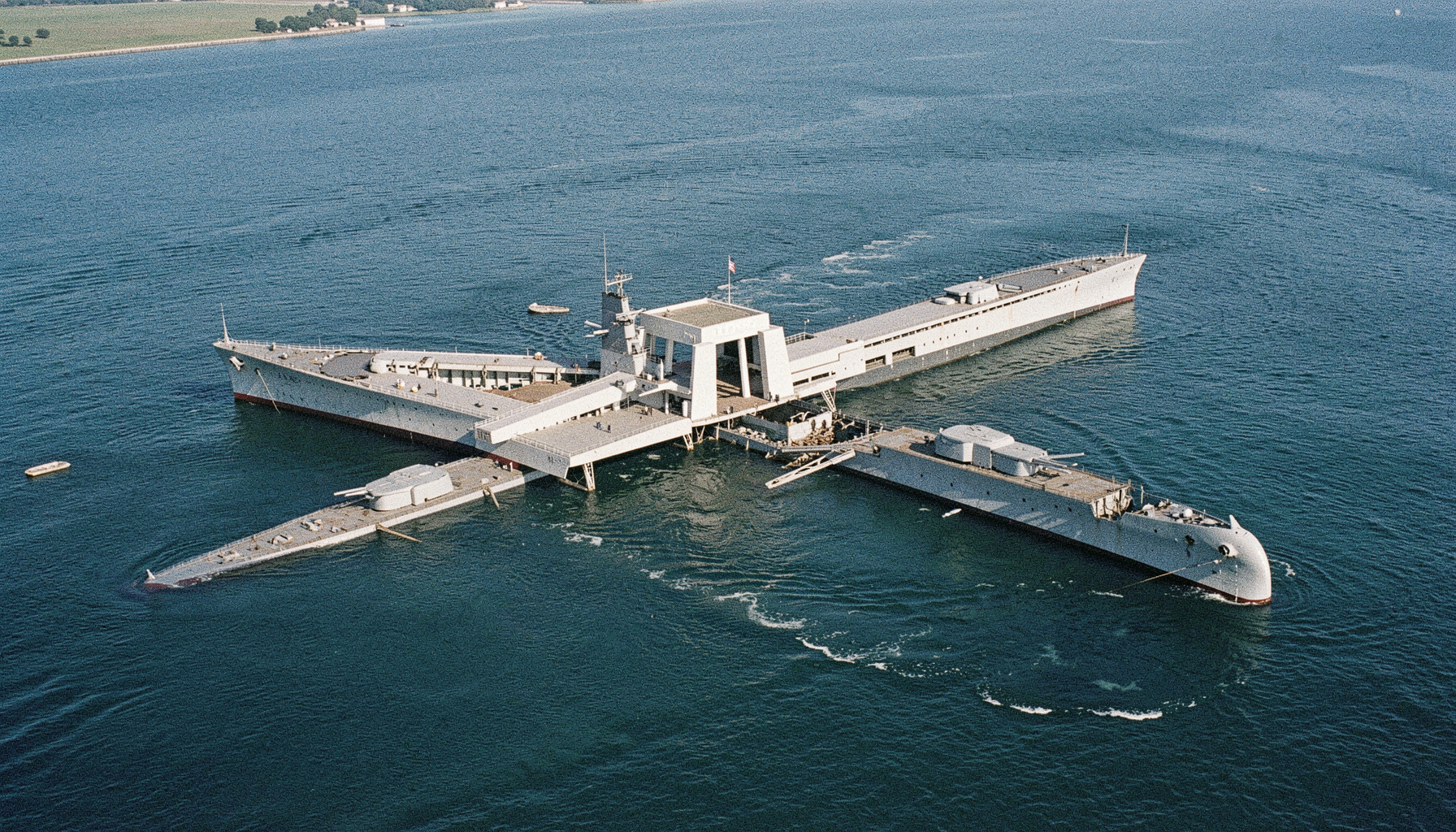 FBI Director Patel Under Fire Over USS Arizona Snorkel Trip